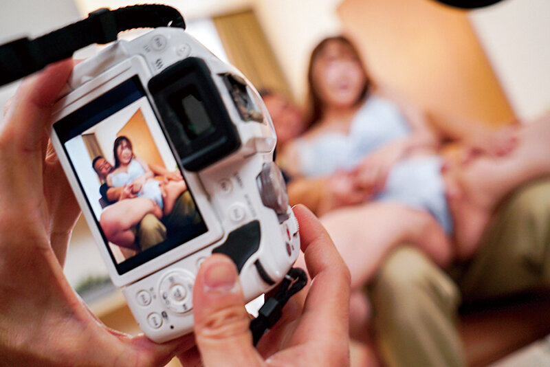 波多野結衣が激震!人妻NTRで巨乳88cm揺らす衝撃作~愛液90%超えの卑猥すぎる本番5連発 - 画像4